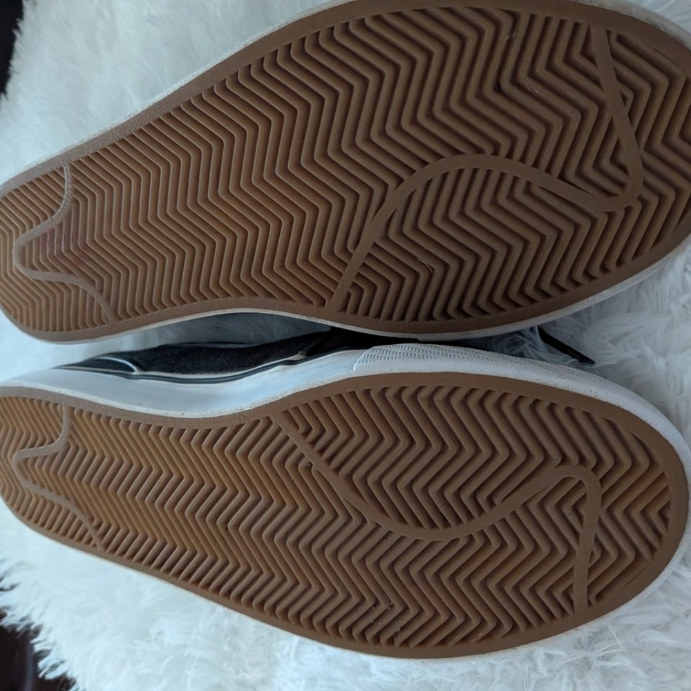 Nike Stefan Janoski Skateboarding & Co. Skateboard Shoes View 4